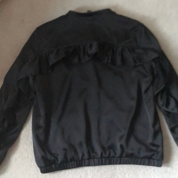 Ruffled Zara bomber jacket ! - Picture 2 of 5